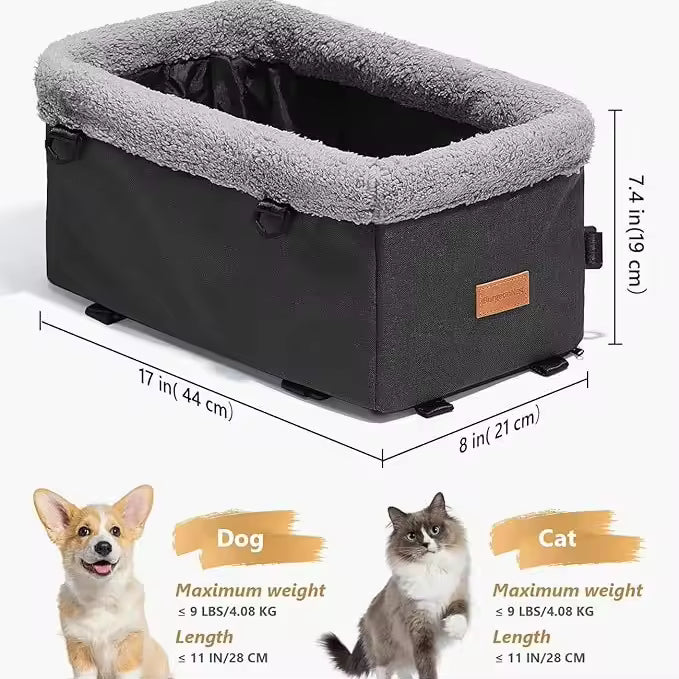 Pet Supplies Pet carrier with dimensions and weight capacity for dogs and cats on a white background