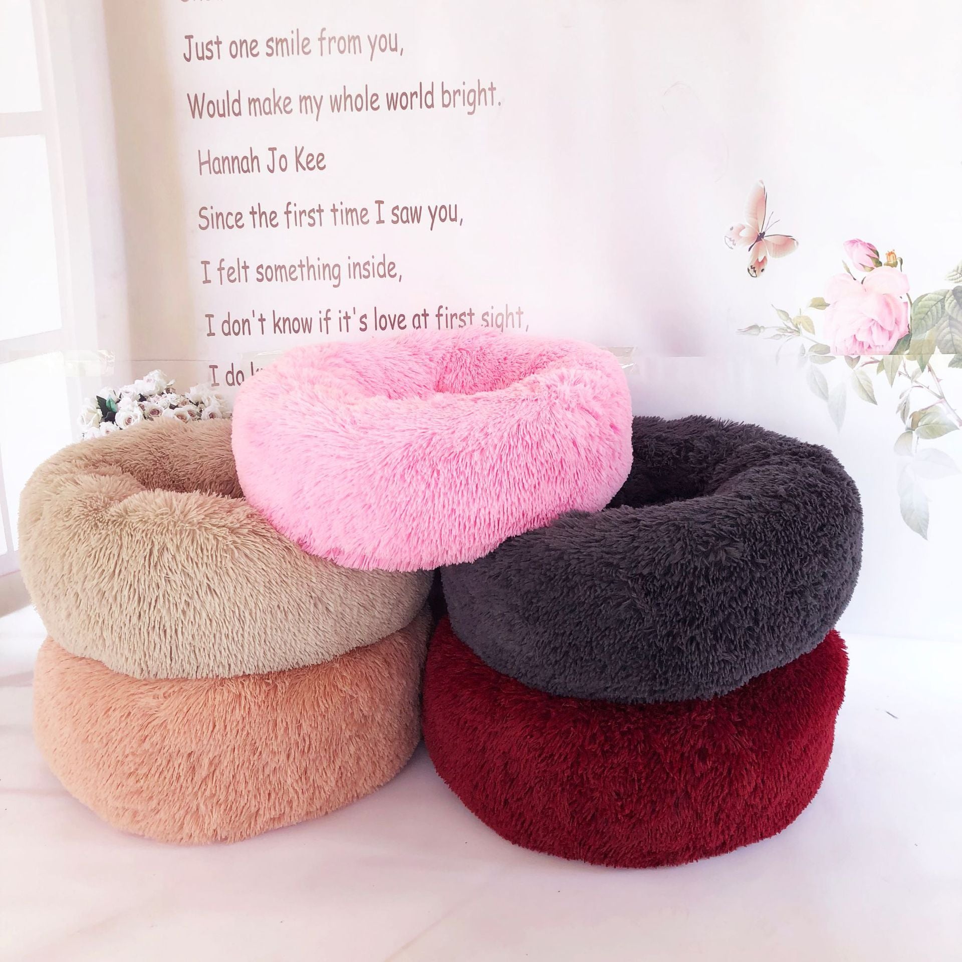 Happy Pet Round Plush Beds