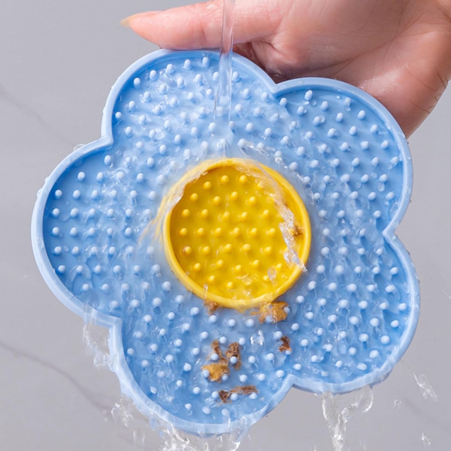 Silicone Dog Lick Mat with Suction Cups, Slow Feeder Flower-Shaped Licking Pad for Dogs and Cats, Food Grade Pet Feeding Mat for Anxiety Relief and Healthy Digestion